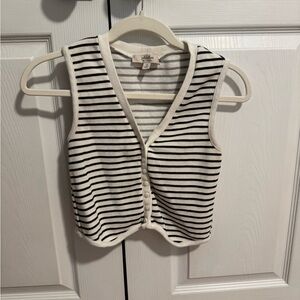 Trendy striped tank top